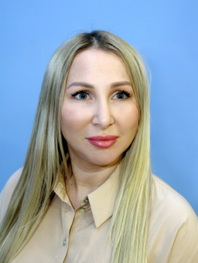 Хузиахметова Эльвира Эльфритовна.